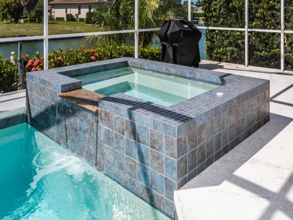 Canal View 5 Bedroom Home with Dock & Pool