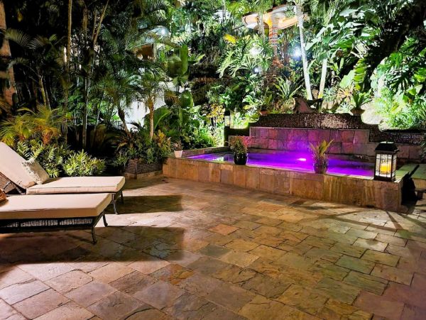 Ocean View Ten Bedrooms Vacation Estate in St. Thomas
