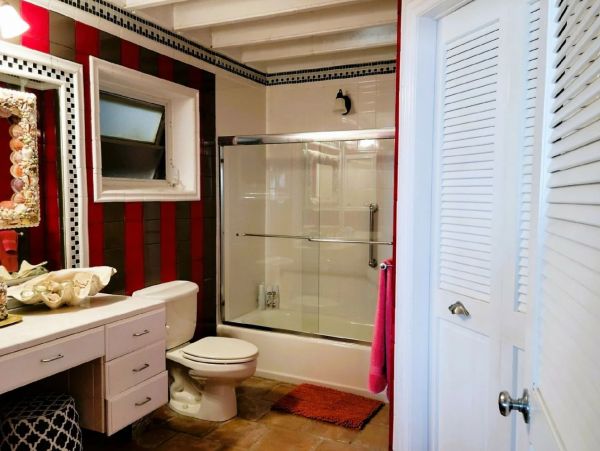 Ocean View Ten Bedrooms Vacation Estate in St. Thomas