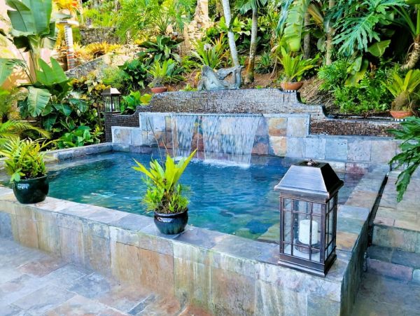 Ocean View Ten Bedrooms Vacation Estate in St. Thomas