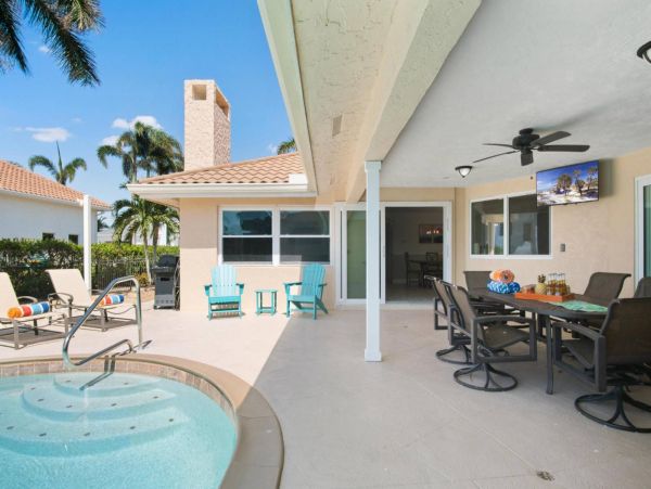 Marco Island Vacation Pool Home Water Views Four Bedroom