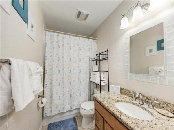 SIESTA KEY 2 BEDROOM BEACH VACATION RENTAL