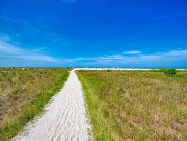 SIESTA KEY 2 BEDROOM BEACH VACATION RENTAL