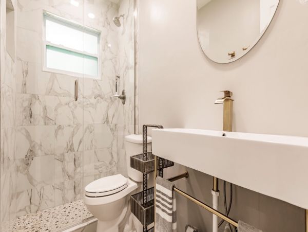 Two Bedroom Charming Vacation Duplex in Naples Sleeps 4