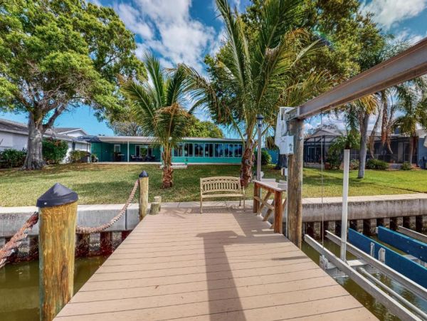 Water Views Clearwater Vacation Home Three Bedroom