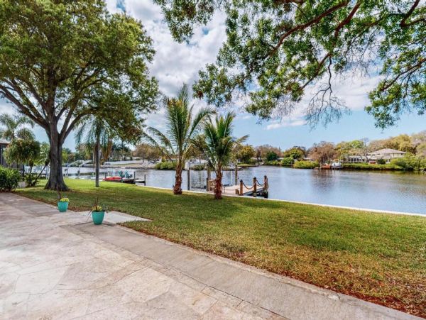 Water Views Clearwater Vacation Home Three Bedroom