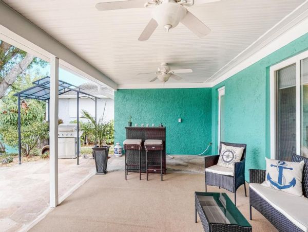 Water Views Clearwater Vacation Home Three Bedroom