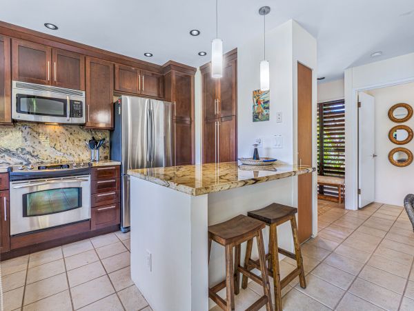Wailea Ground Level 2 Bedroom Condo with Partial Ocean Views