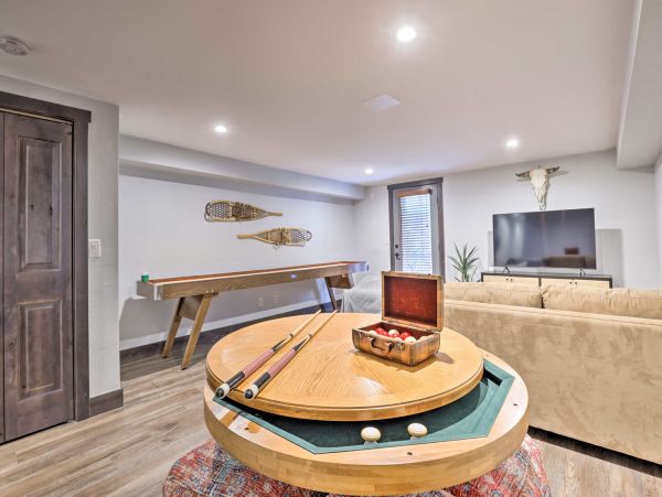 Winter Park Luxury Townhome Sleeps 11 Guests