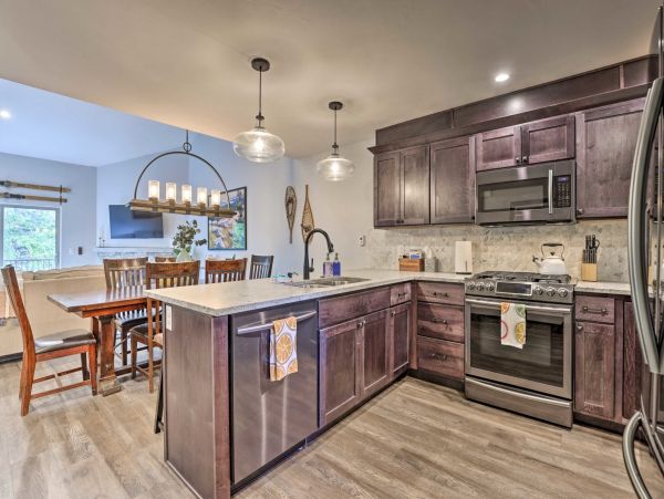 Winter Park Luxury Townhome Sleeps 11 Guests
