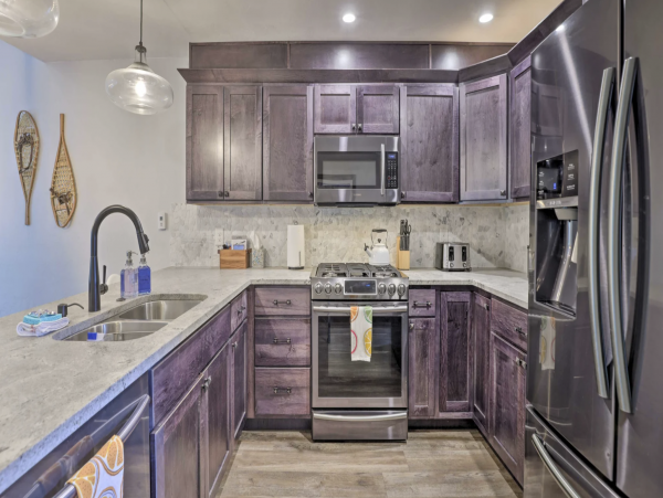 Winter Park Luxury Townhome Sleeps 11 Guests