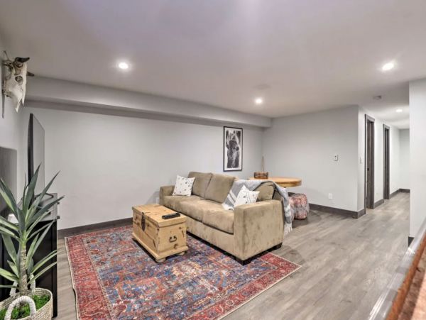Winter Park Luxury Townhome Sleeps 11 Guests