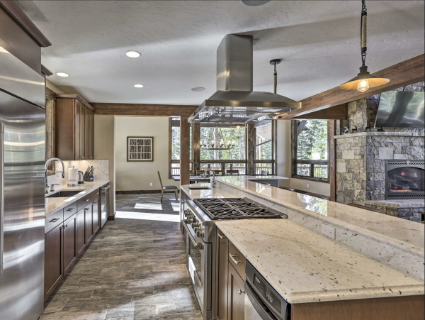 Breckenridge Luxury Residence Five Bedroom