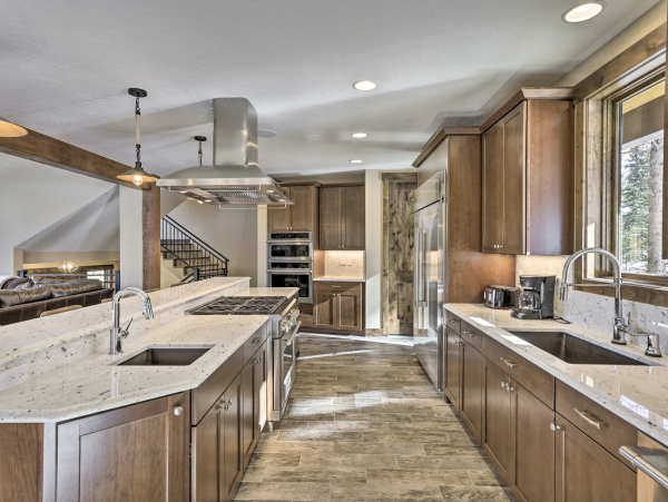 Breckenridge Luxury Residence Five Bedroom