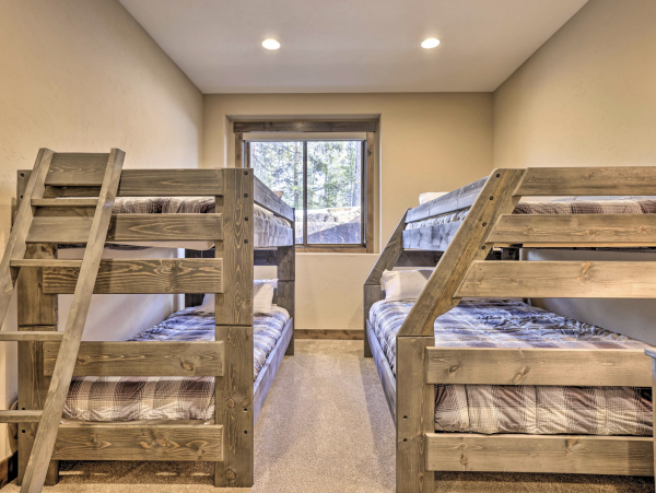 Breckenridge Luxury Residence Five Bedroom