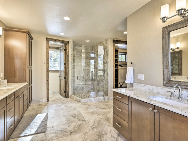 Breckenridge Luxury Residence Five Bedroom