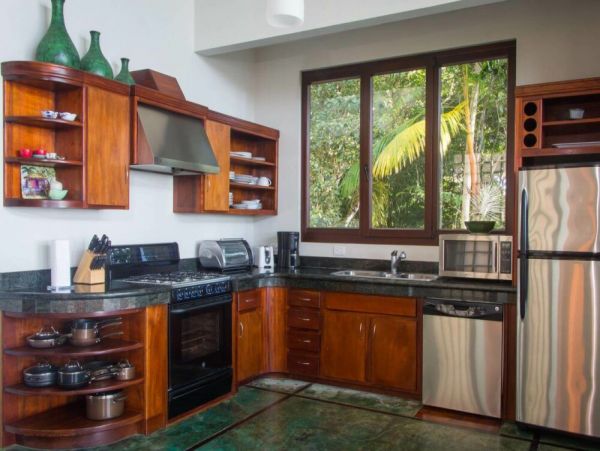 Luxury 3 Bedroom Villa in Escalares with Ocean Views