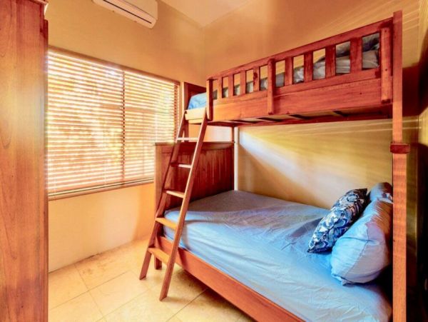 Uvita Vacation Pool Home Three Bedroom Walk to Beach