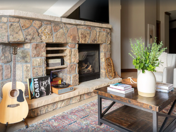 Enjoy Mountain Living in Style! Four Bedroom Condo in Breckenridge