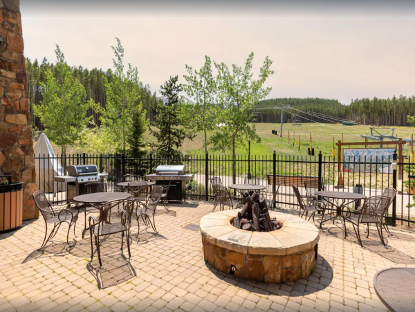 Enjoy Mountain Living in Style! Four Bedroom Condo in Breckenridge