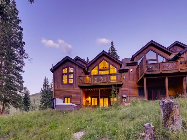 Blue River Vacation Rental Four Bedroom Mountain Views