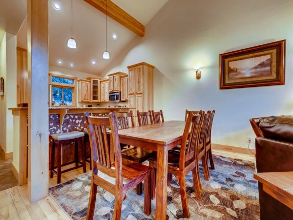 Blue River Vacation Rental Four Bedroom Mountain Views