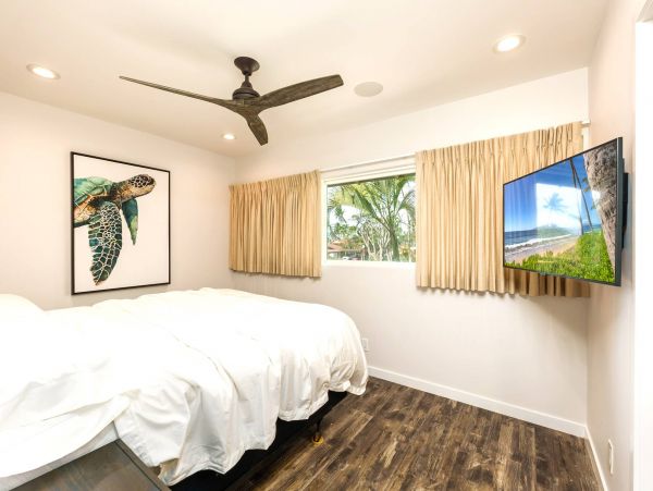 Lahaina Vacation Condo Three Bedroom Ocean Views