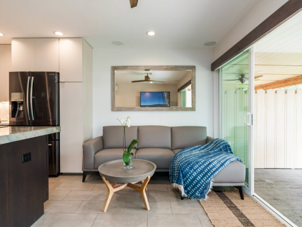 Lahaina Vacation Condo Three Bedroom Ocean Views