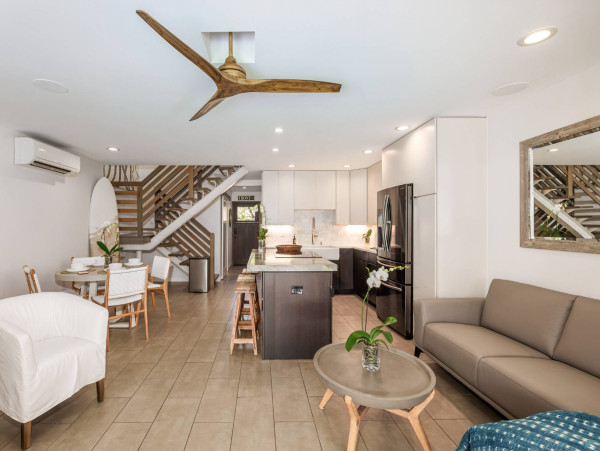 Lahaina Vacation Condo Three Bedroom Ocean Views