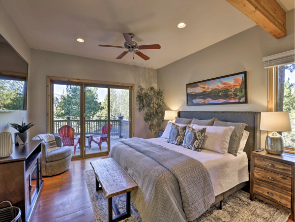 Silverthorne luxury Vacation Cabin