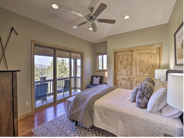 Silverthorne luxury Vacation Cabin