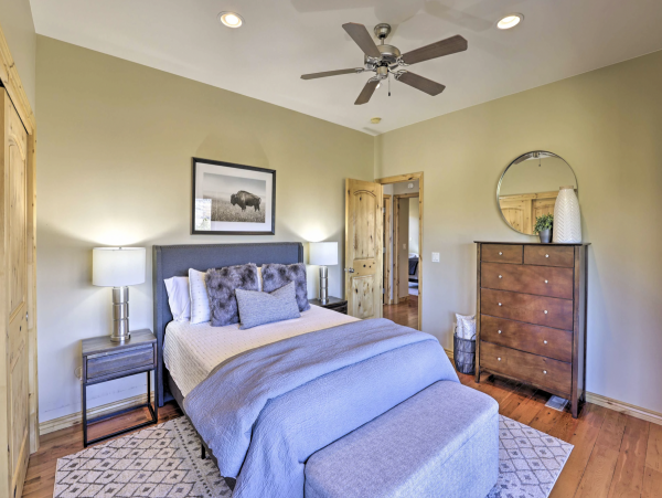 Silverthorne luxury Vacation Cabin