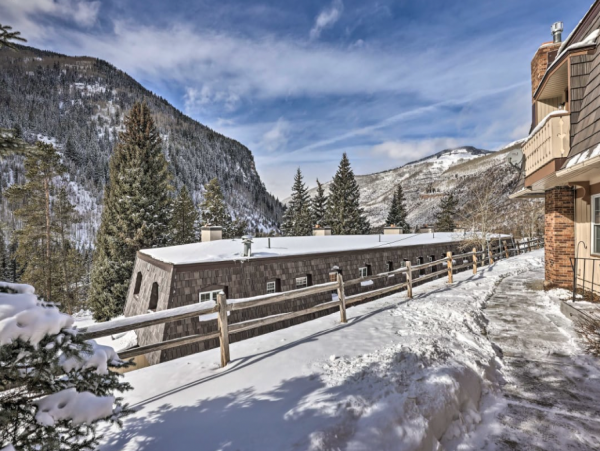 Prime East Vail 1 Bed/1 bath Condo with Contemporary Finishes