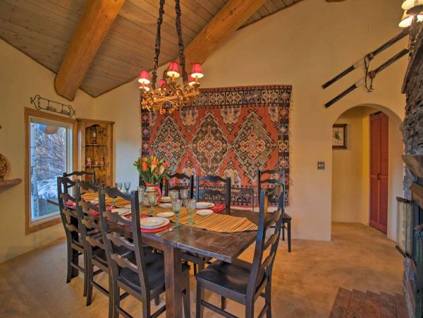 Spacious Vacation Rental with 4 Bedrooms in Vail