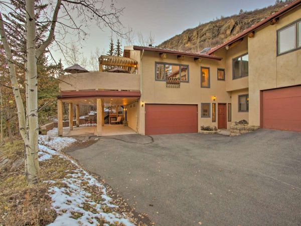 Spacious Vacation Rental with 4 Bedrooms in Vail