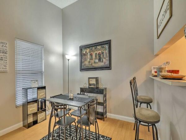 Tampa Vacation Condo Two Bedroom