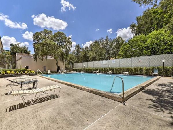 Tampa Vacation Condo Two Bedroom