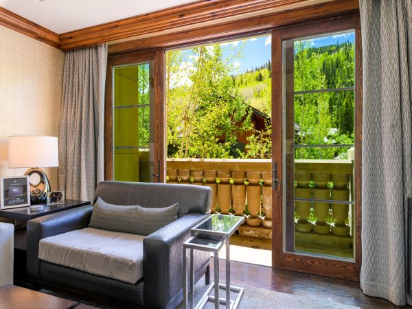 Luxury Vacation Rental in Vail  Ski-In Ski-Out Mountain Retreat