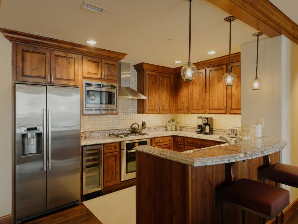 Luxury Vacation Rental in Vail  Ski-In Ski-Out Mountain Retreat