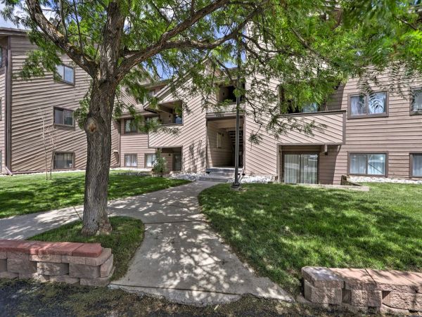 Scenic Avon Condo: Perfect for Beaver Creek Adventures
