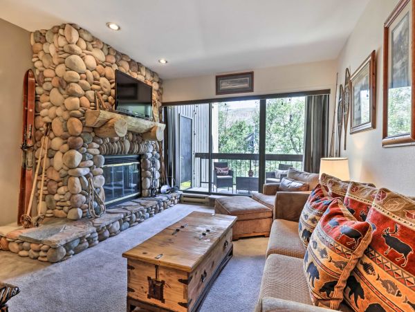 Avon Condo 1030817