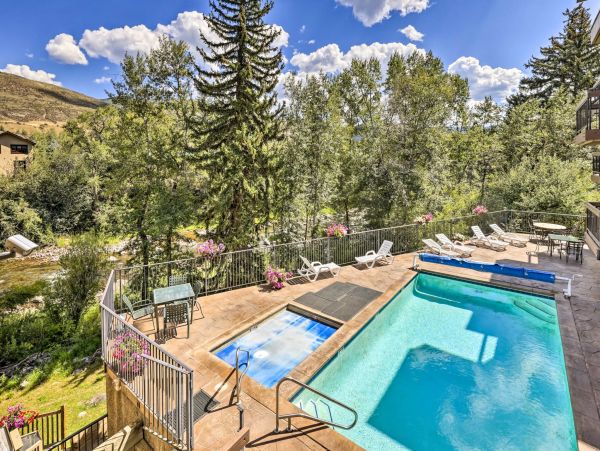Avon Condo 1030817