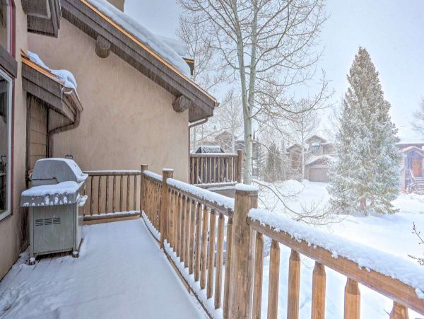 Edwards Vacation Home Mountain Views Four Bedroom