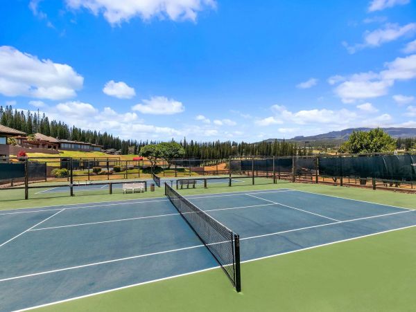 Inviting One Bedroom Rental Well Appointed with Captivating Views!