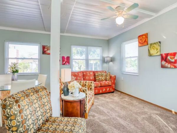 Siesta Key One Bedroom Vacation Rental Close to Beach