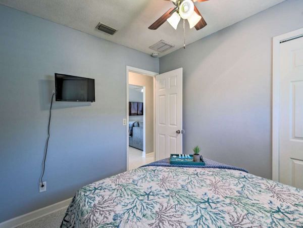 Anna Maria Island Holmes Beach Home 1031062