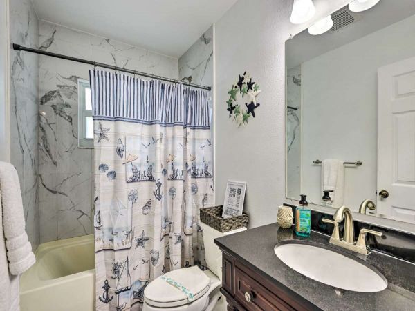 Anna Maria Island Holmes Beach Home 1031062