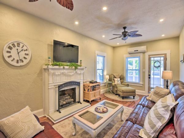 Lovely Bradenton 3 Bedroom Vacation Home Sleeps 6