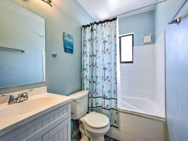 Bradenton Vacation Home Three Bedroom Sleeps Ten Guests