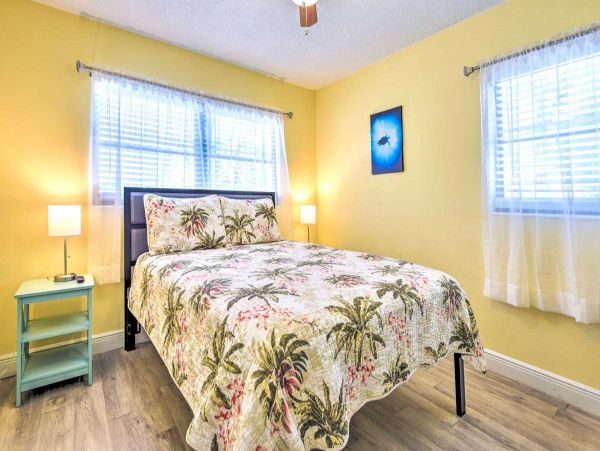 Bradenton Vacation Home Three Bedroom Sleeps Ten Guests